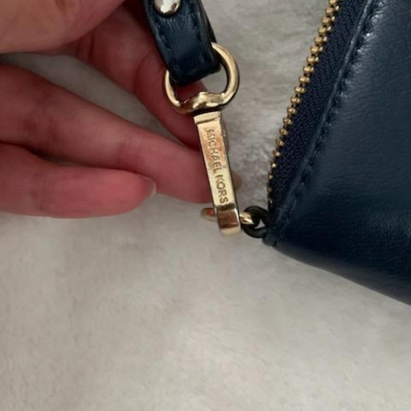 Michael Kors Wristlet - Picture 5 of 7
